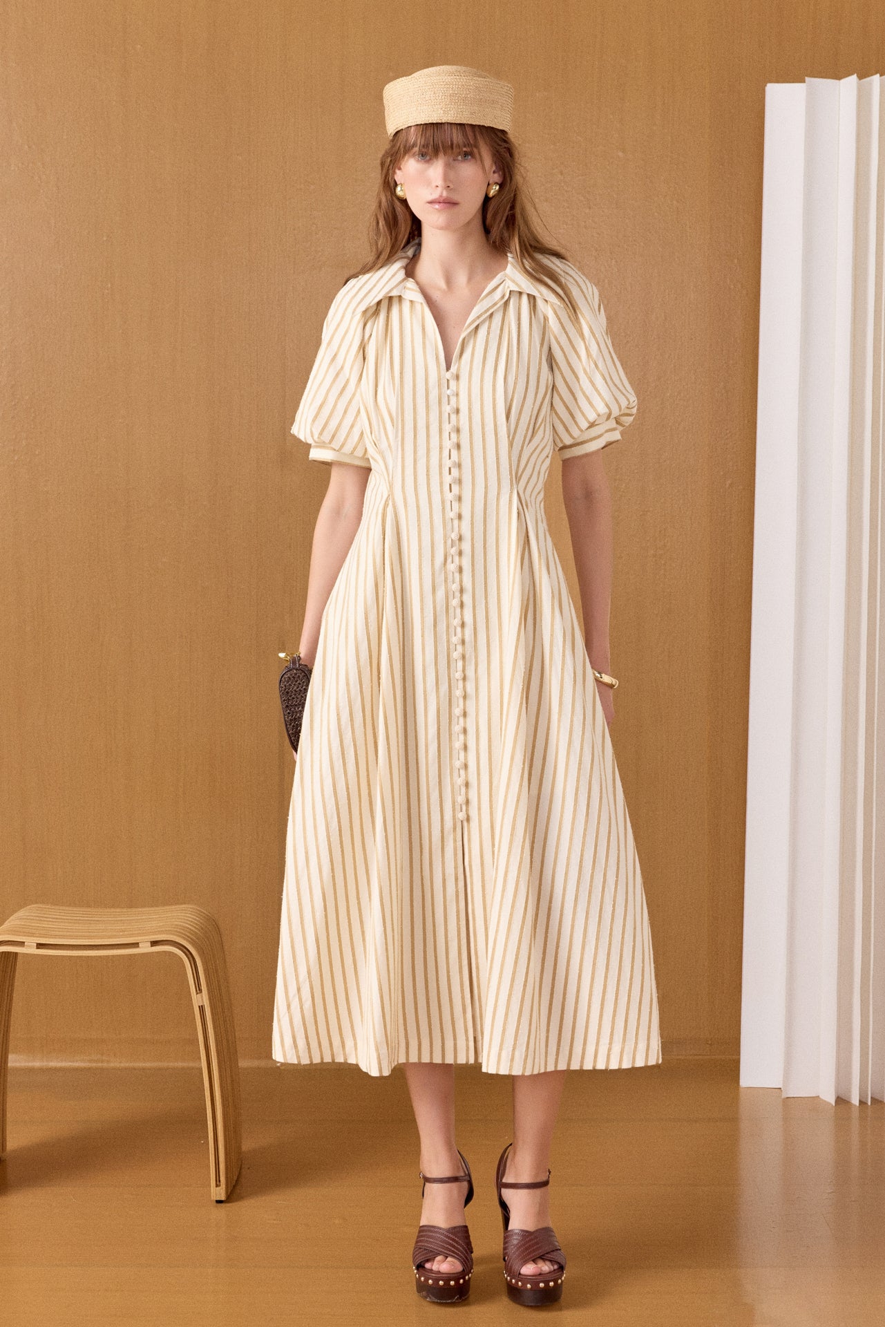 stripe fit and flare dress Midi – English Factory Jaz | Black Velvet The sleeveless design and 颜色:Light Grey ss25collection