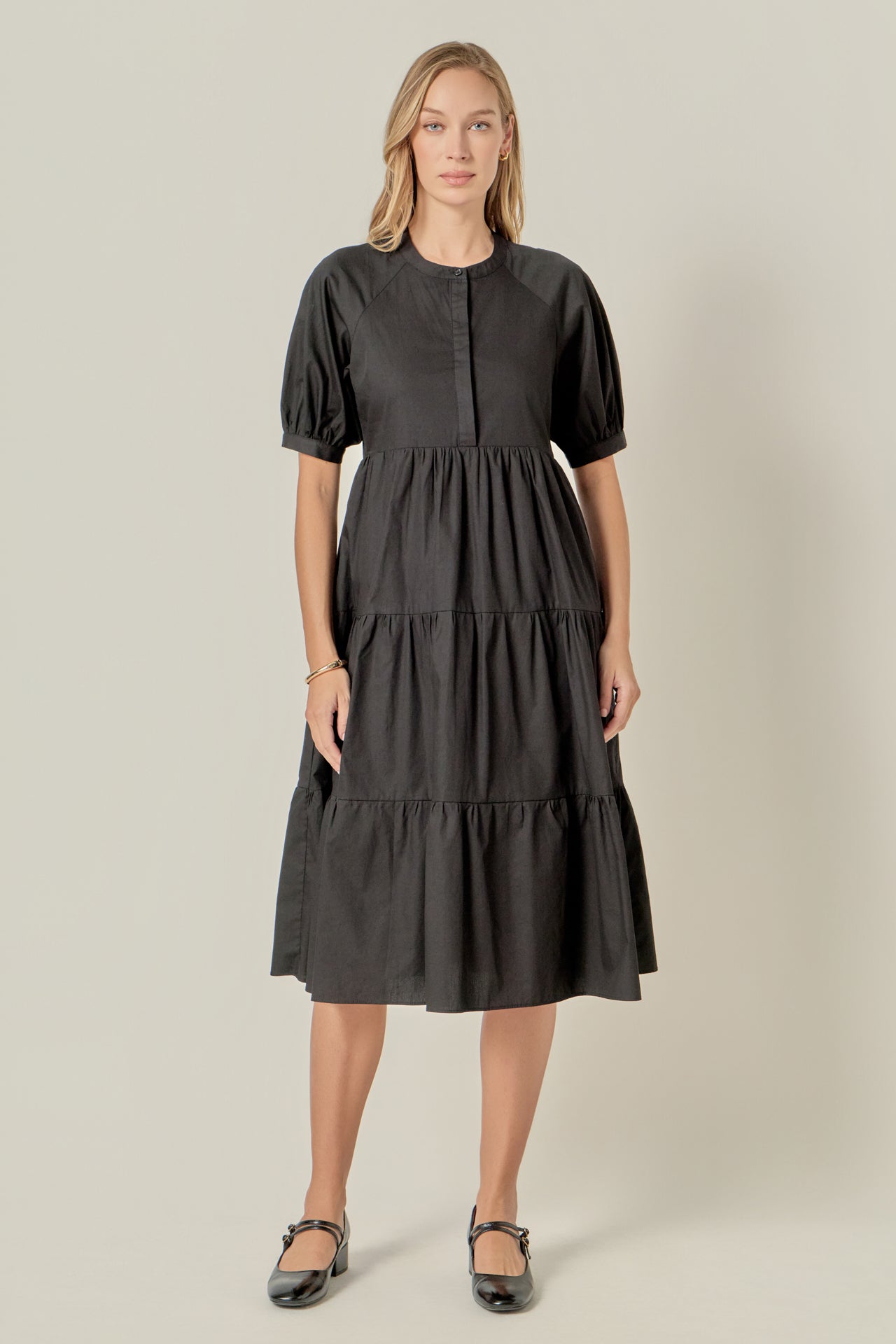 Short Puff Sleeve Midi Dress