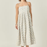Ribbon Embroidery Puff Dress