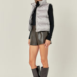 Puffer Cropped Vest- Doesn't read the inventory