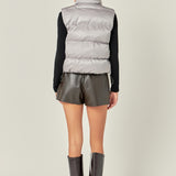 Puffer Cropped Vest- Doesn't read the inventory