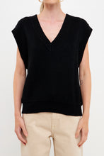 Load image into Gallery viewer, Oversized Sweater Vest
