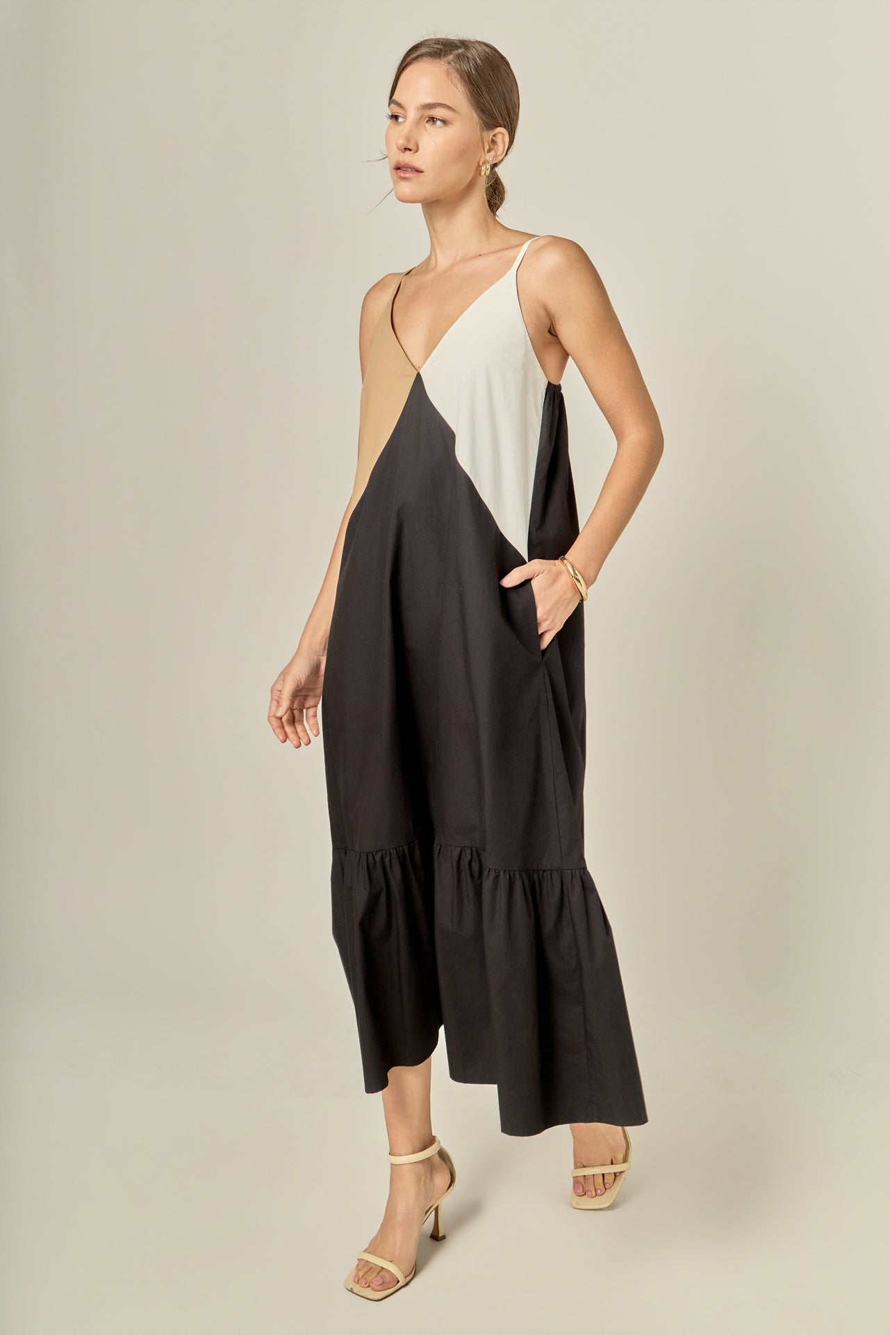 English Factory - Color Block Maxi Dress ORANGE MULTI / S English Factory - Color Block Maxi Dress ORANGE MULTI / S