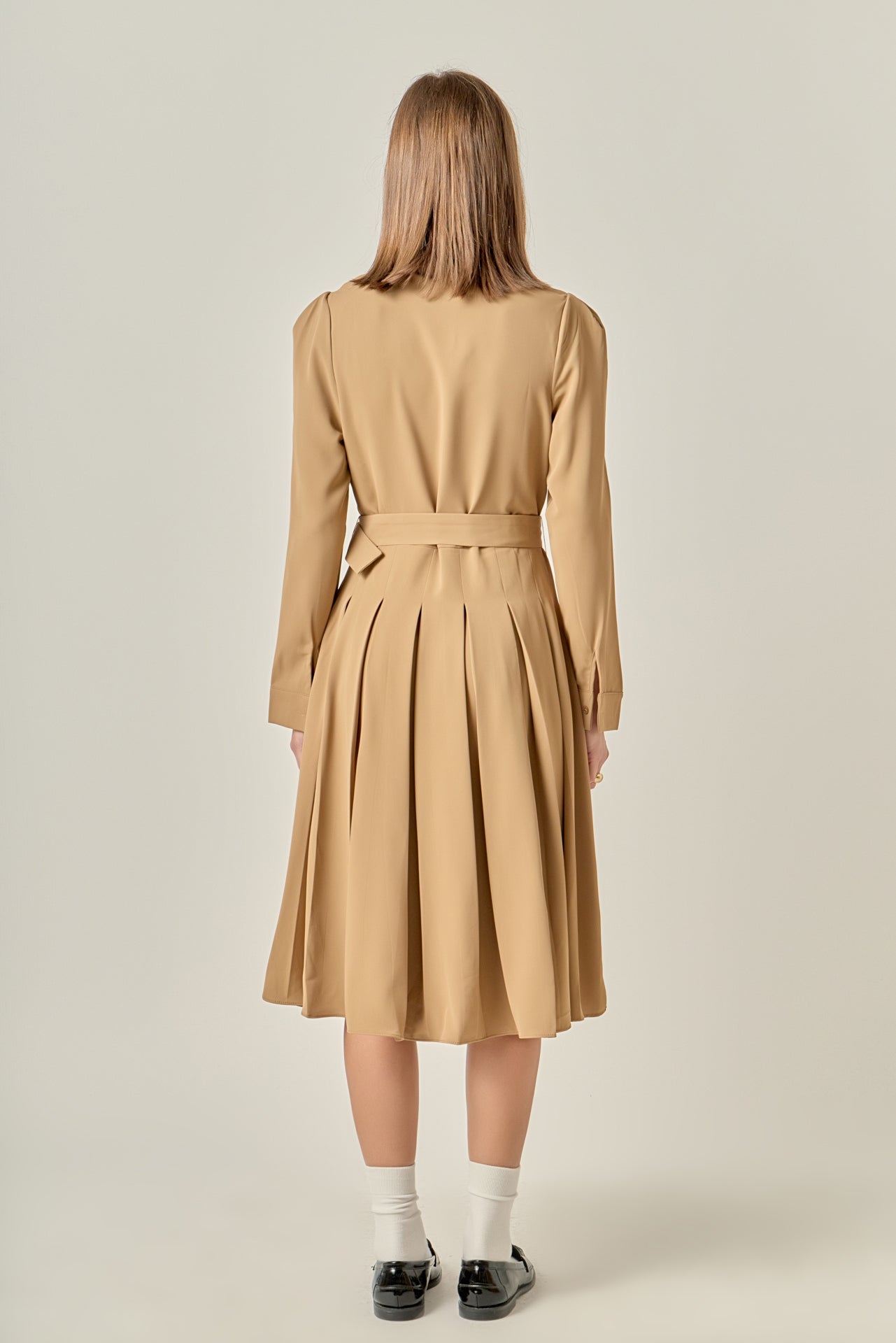 12万✨フォクシー Pleat Sleeve Dressワンピース ベージュ38 12万✨フォクシー Pleat Sleeve Dressワンピース ベージュ38