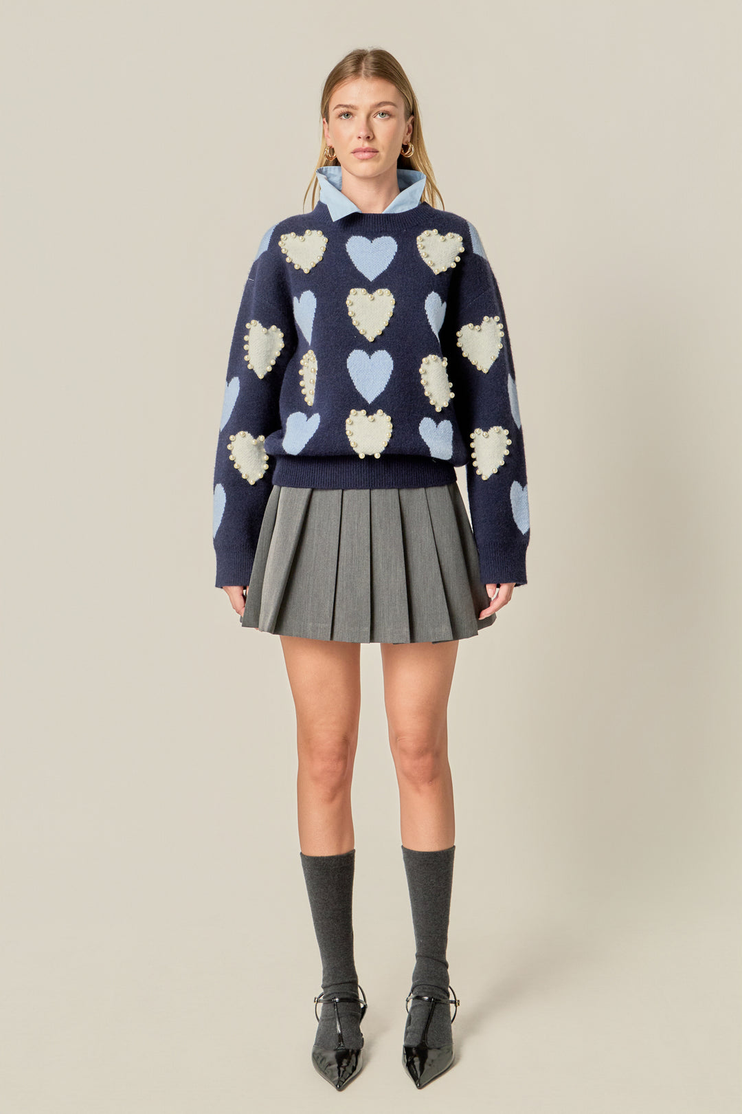 Heart and Pearl V-Neck Sweater main image 1