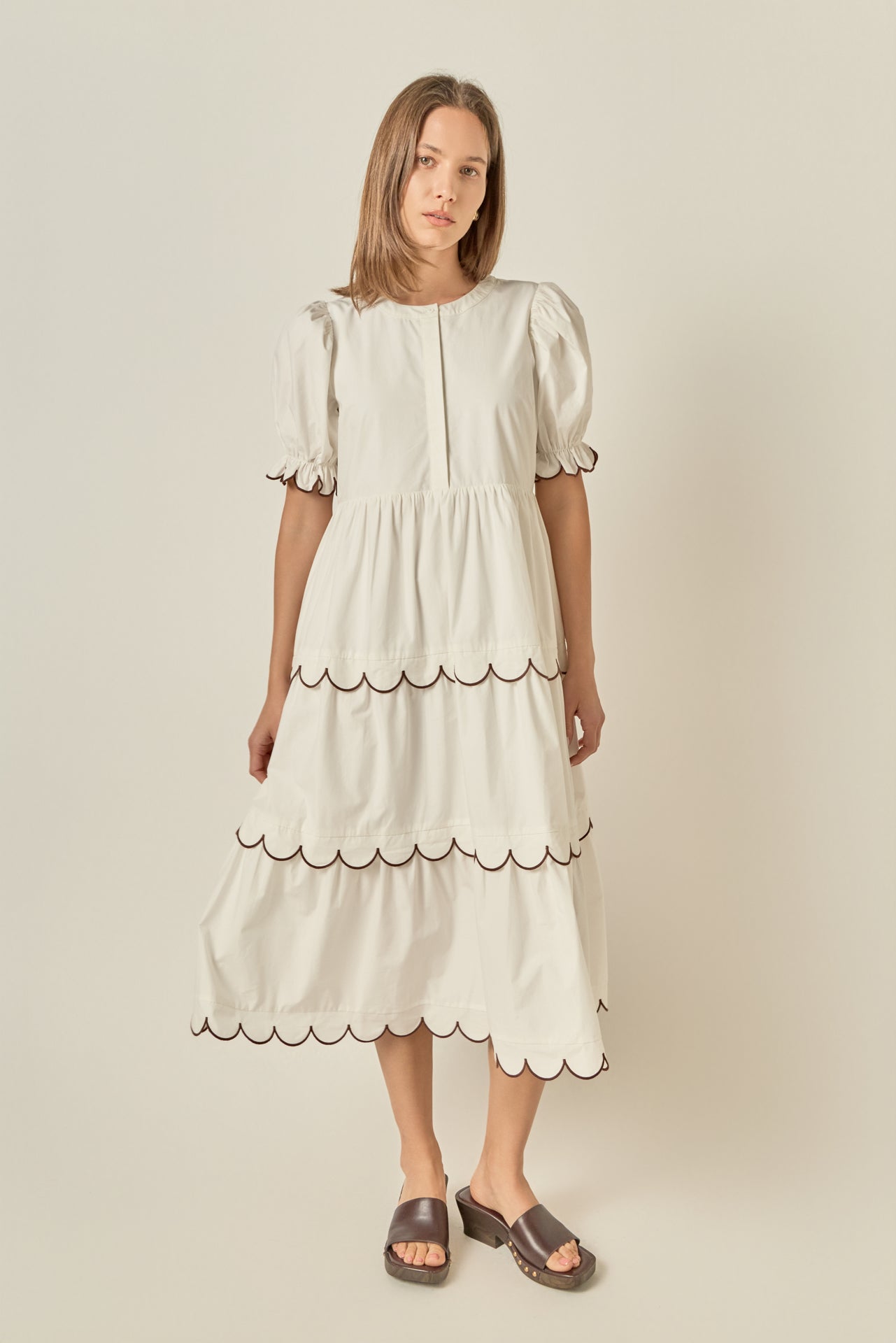 English Factory - Scalloped Edge Midi Dress CREAM/BROWN / XS English Factory - Scalloped Edge Midi Dress CREAM/BROWN / XS