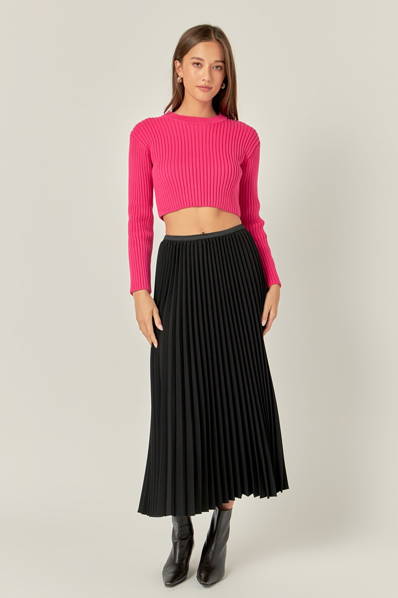 Cropped Ribbed Knit Sweater