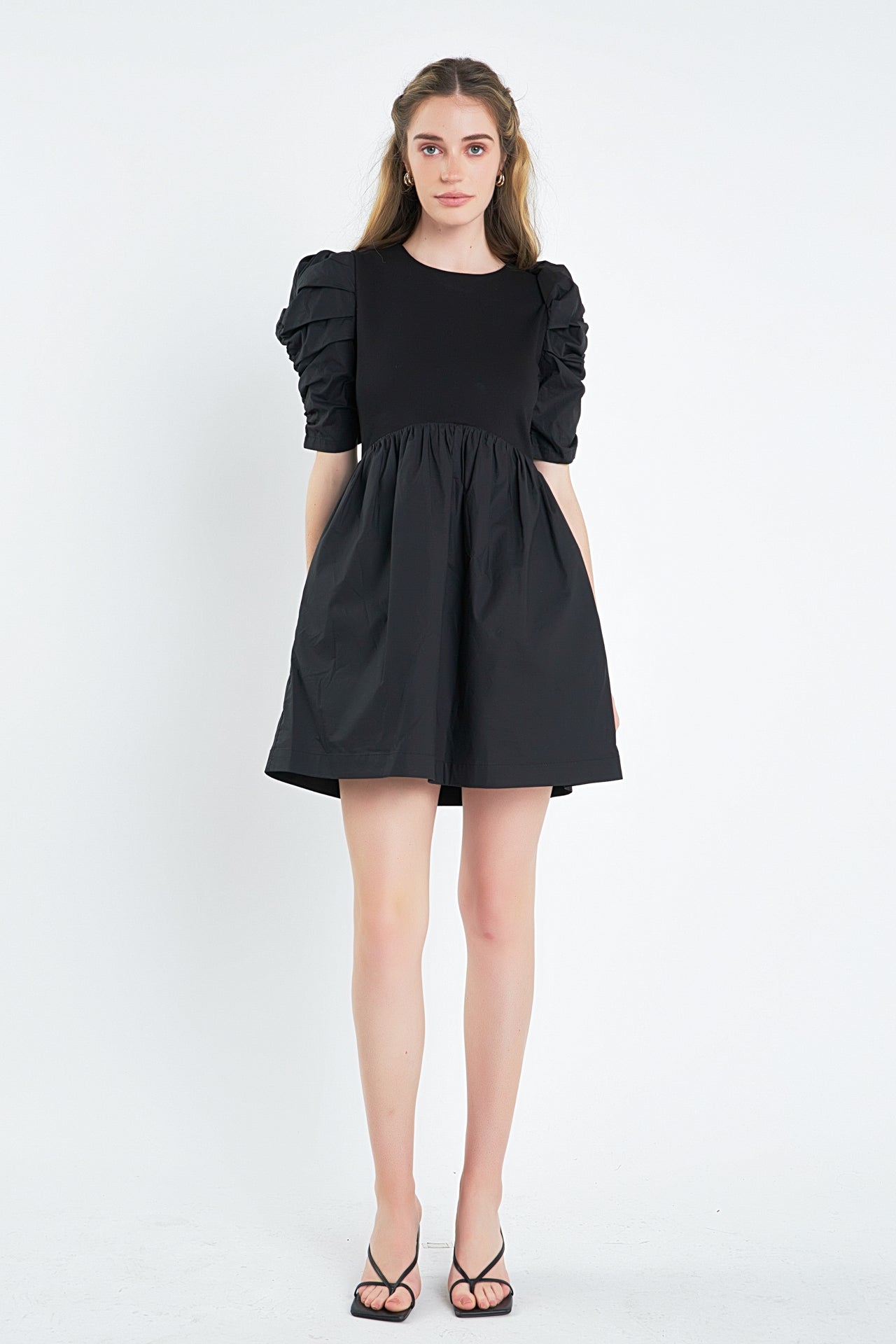 AJISAI mini frill puff OP ブラックSサイズ Pleated Puff Sleeve Mini Dress – English Factory