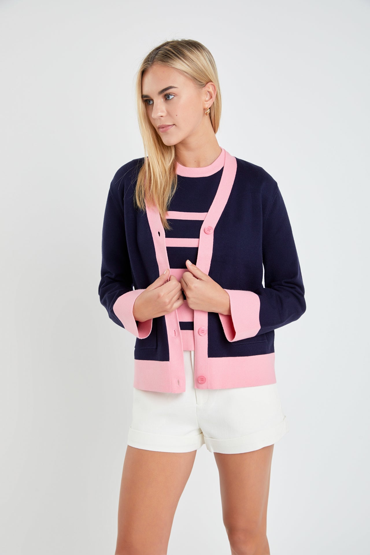 Contrast V-neck Cardigan – English Factory
