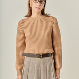 Round-neck Knit Sweater