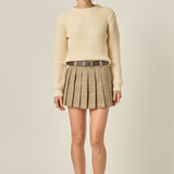 Round-neck Knit Sweater