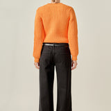 Round-neck Knit Sweater