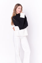 Load image into Gallery viewer, Bicolor High Collar Sweater
