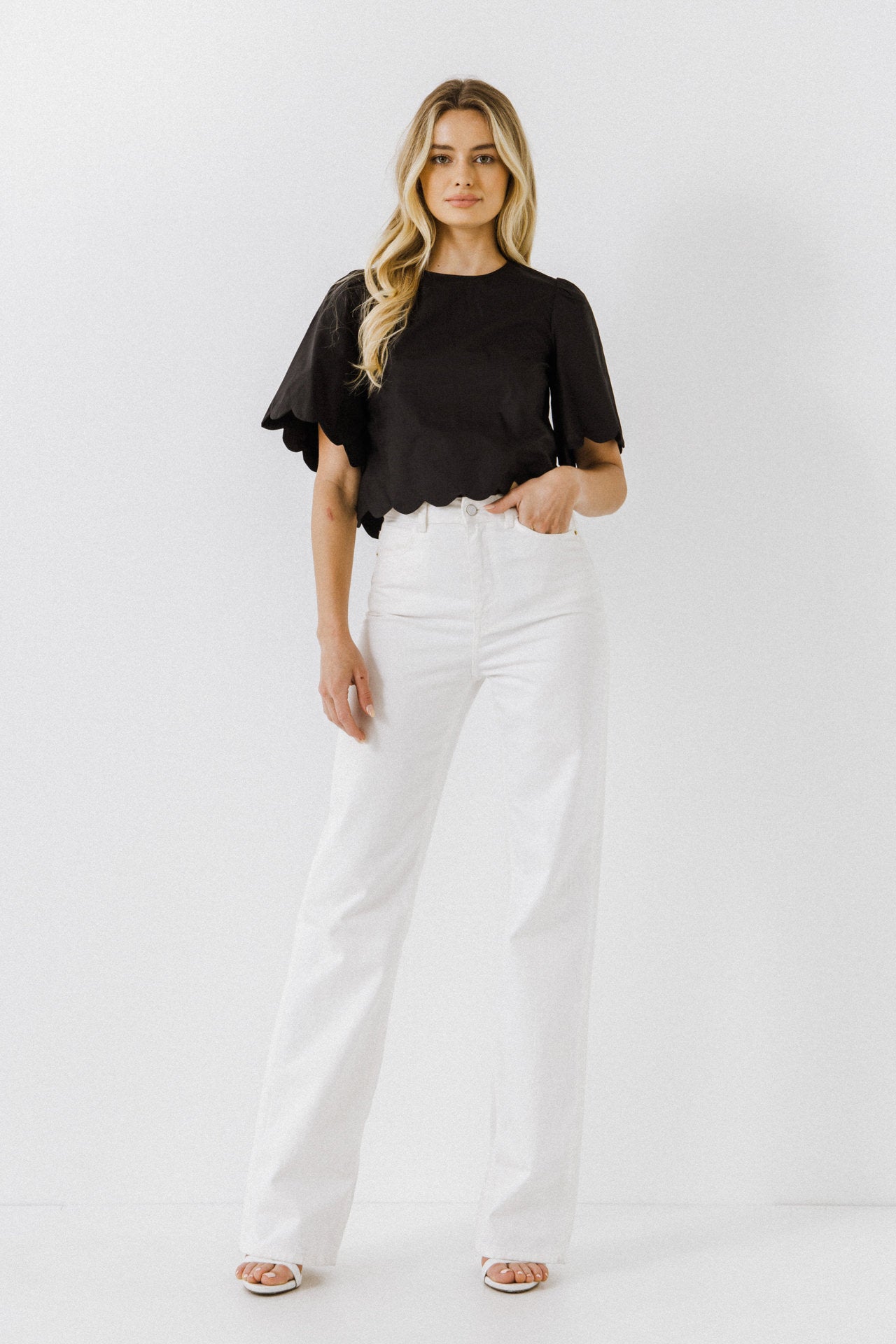 Scallop Edge Top