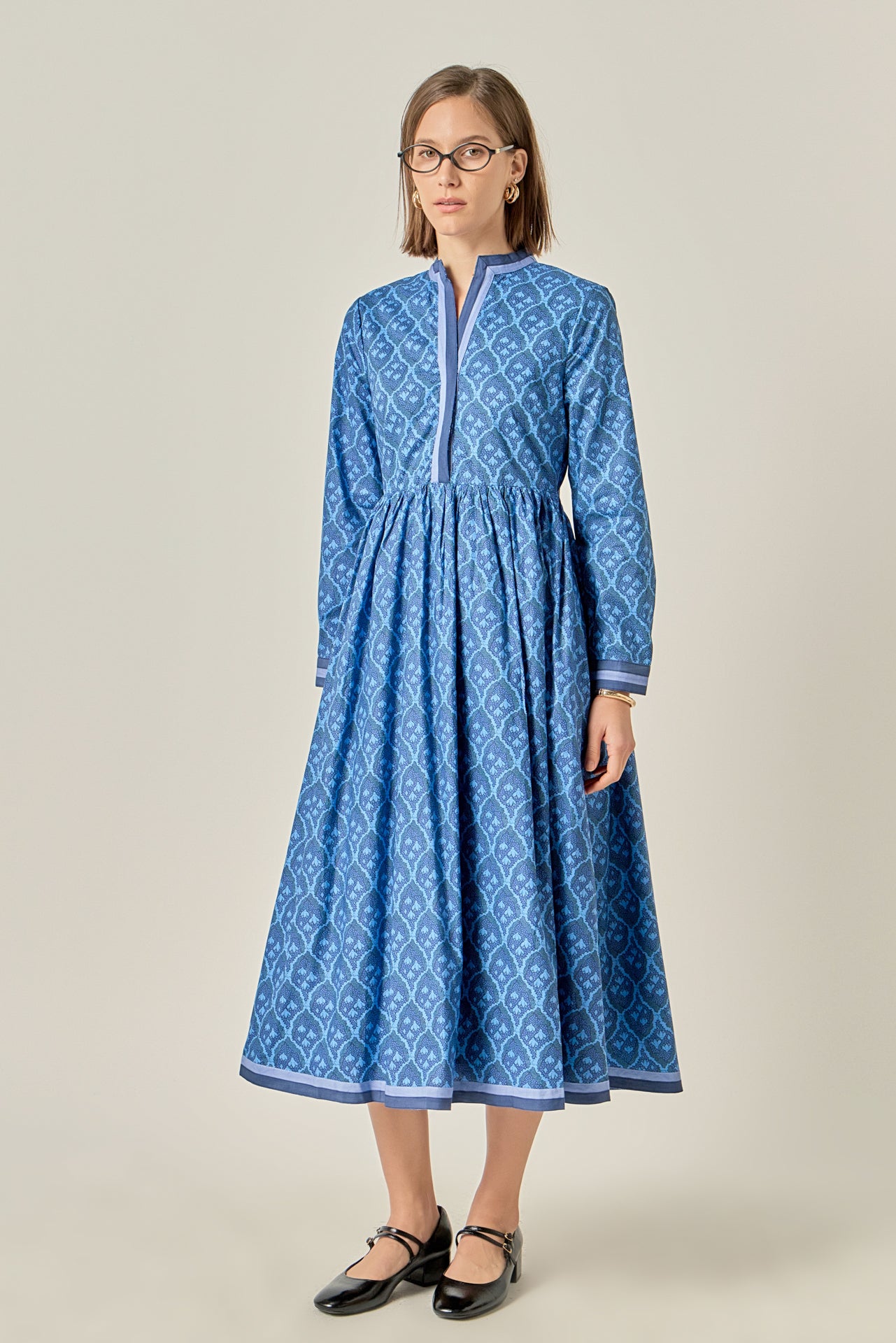 Premium Coat with Contrast Sailor Collar – English Factory