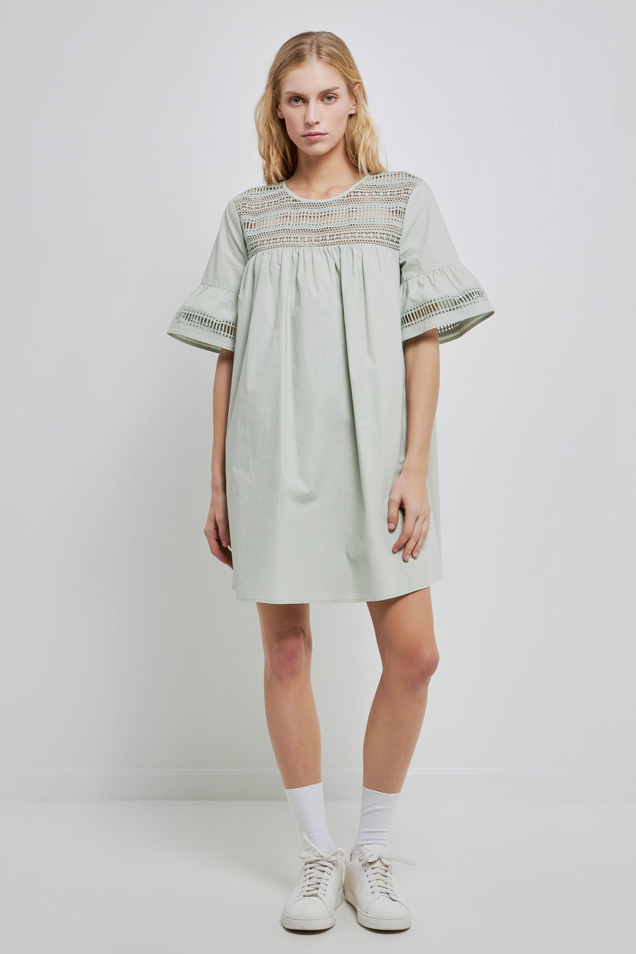 English Factory - Lace Detail Mini Dress GREEN / M English Factory - Lace Detail Mini Dress GREEN / M