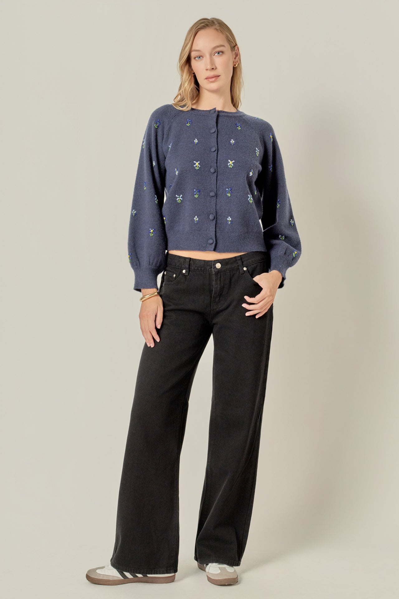 Beads Floral Round Neck Cardigan – English Factory