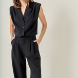 Pleated Shoulder Sleeveless Shirt