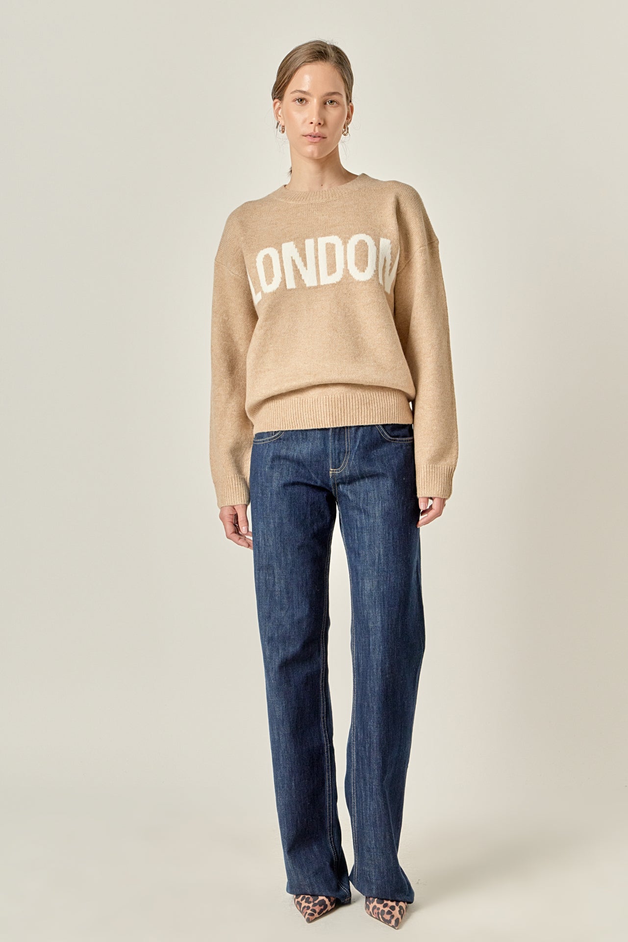 Lettering Sweater