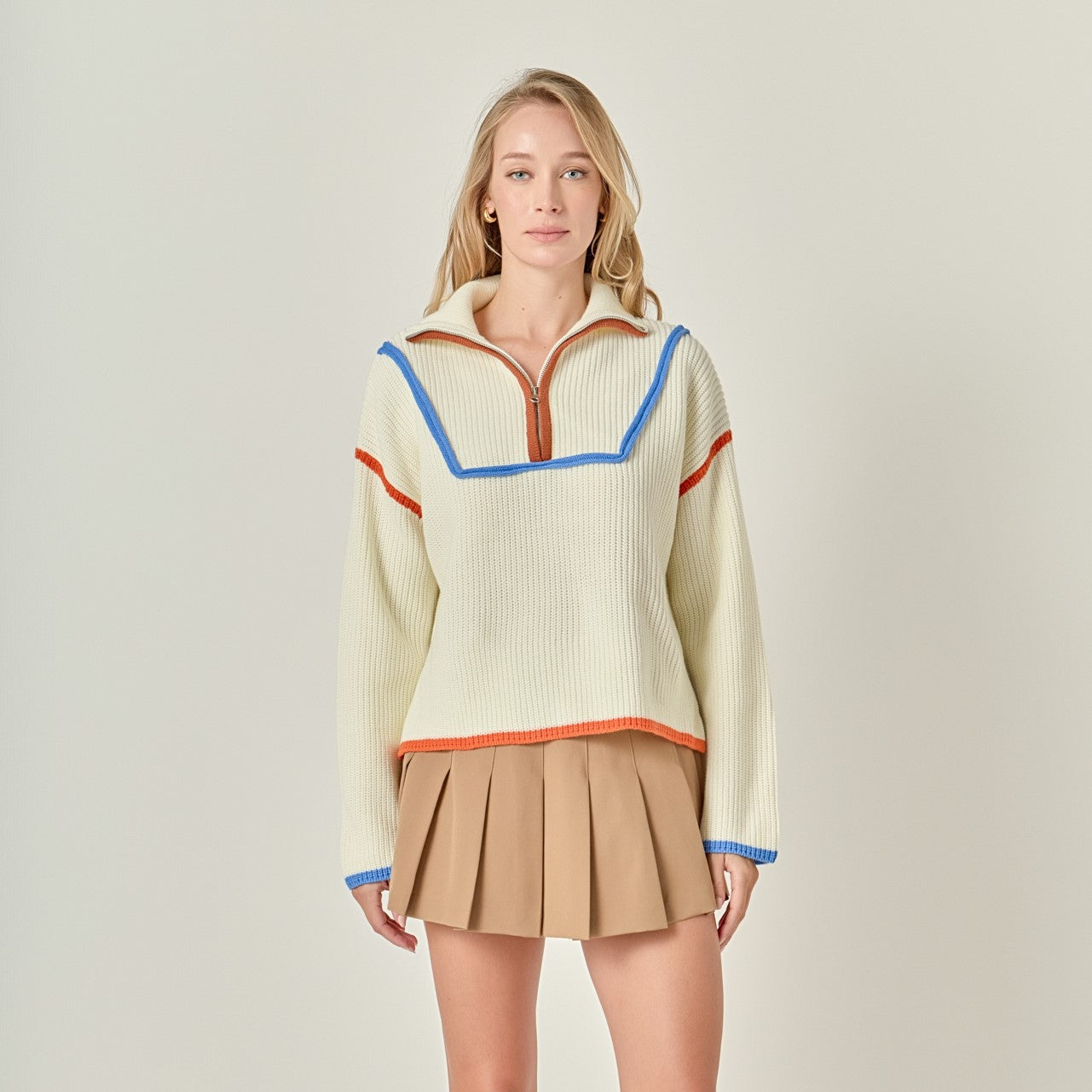 Contrast Piping Quarter Zip Sweater
