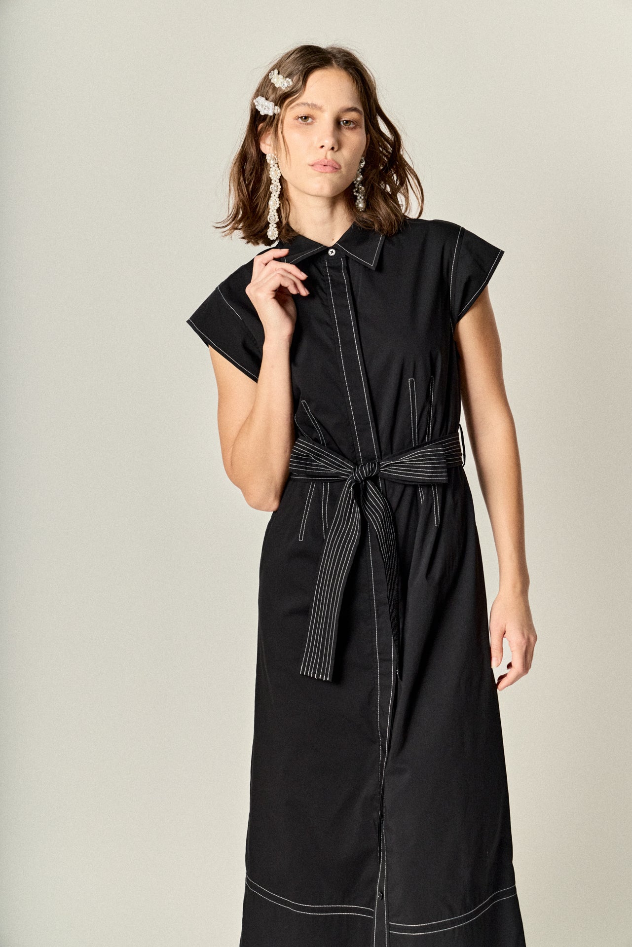 midi poplin shirt dress Cotton Poplin Shirt Midi Dress with Pockets M / Beige