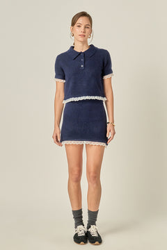 Scallop Detailed Knit Top