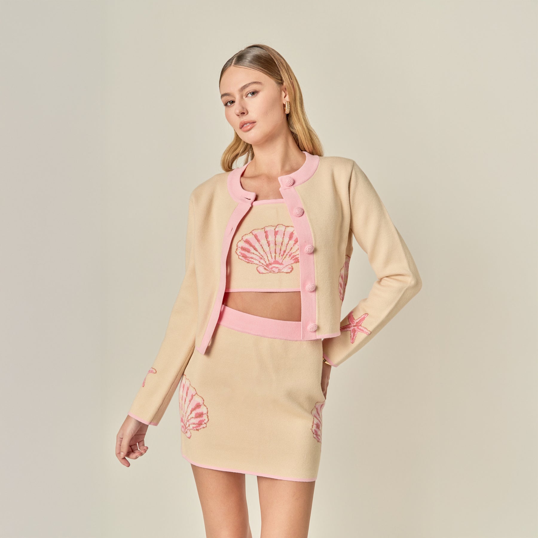 Sea Shell Contrast Knit Cardigan