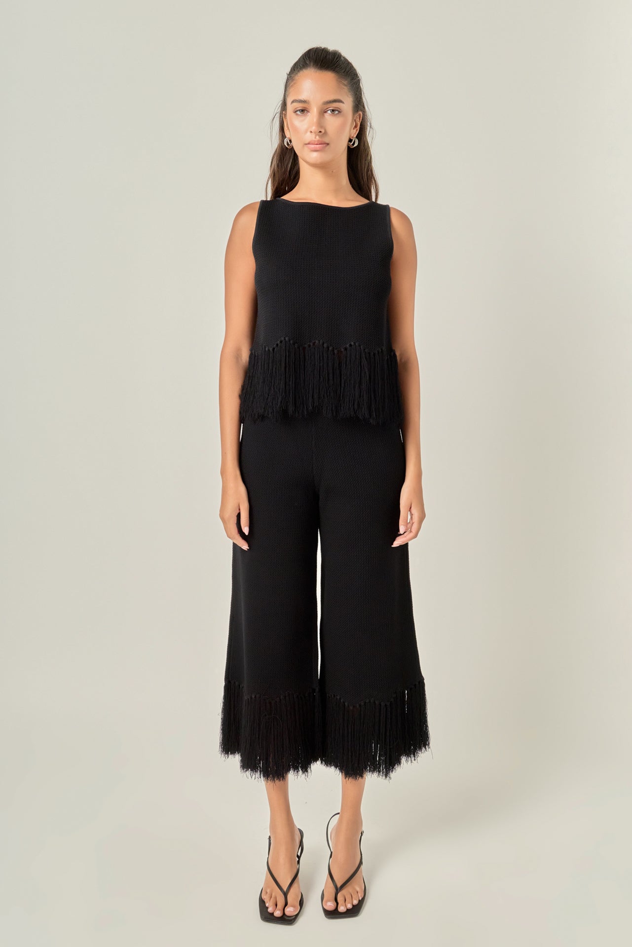 Fringe Detail Sleeveless Knit Top