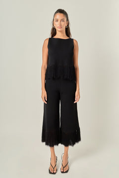 Fringe Detail Sleeveless Knit Top