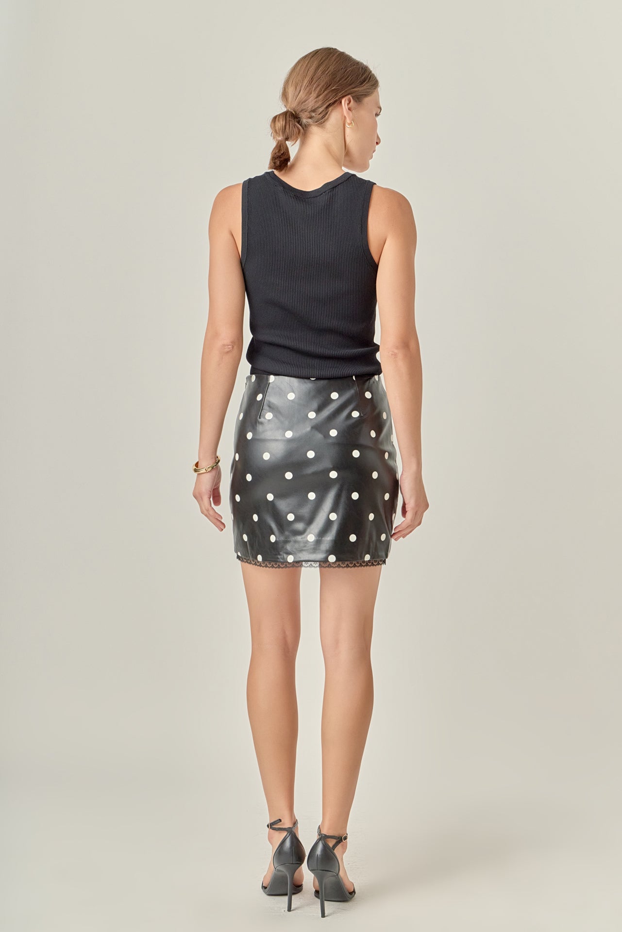 ミニスカート VACANT Archive : 25SS / LISA PLEATS MINI SKIRT (2COLORS) Women Pure Color High Waist A-Line Pleated Mini Skirt Shorts