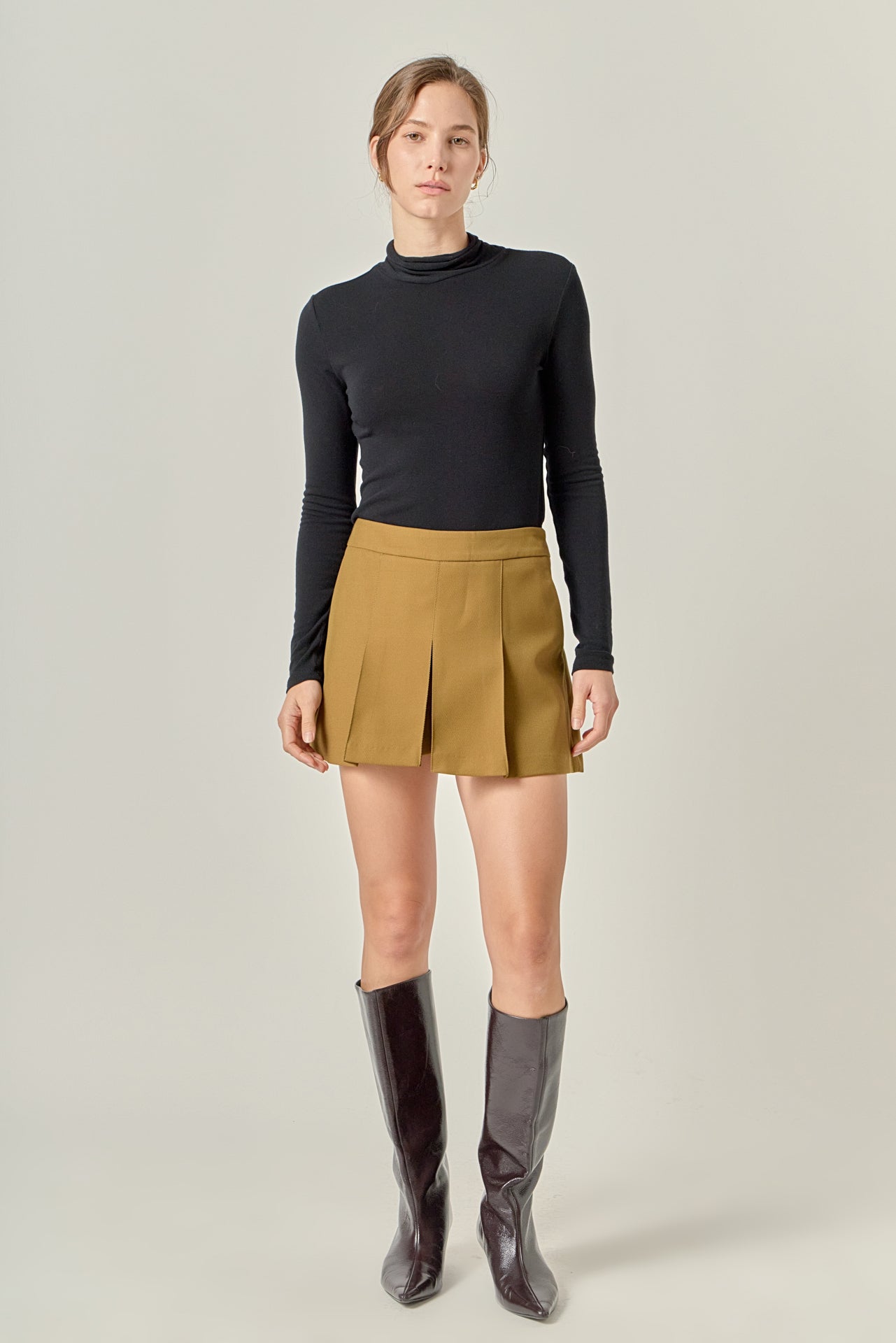 Satin Single Pleat Skort – English Factory