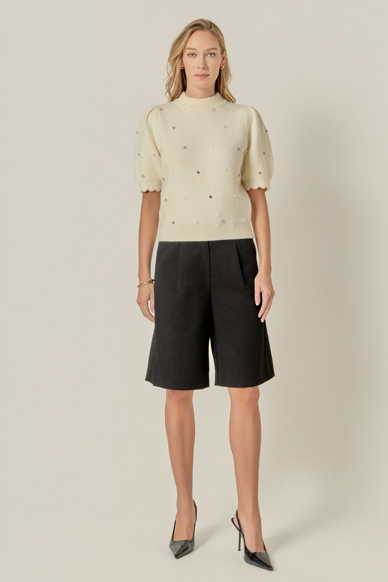Scalloped Puff Sleeve Embellishment Knit