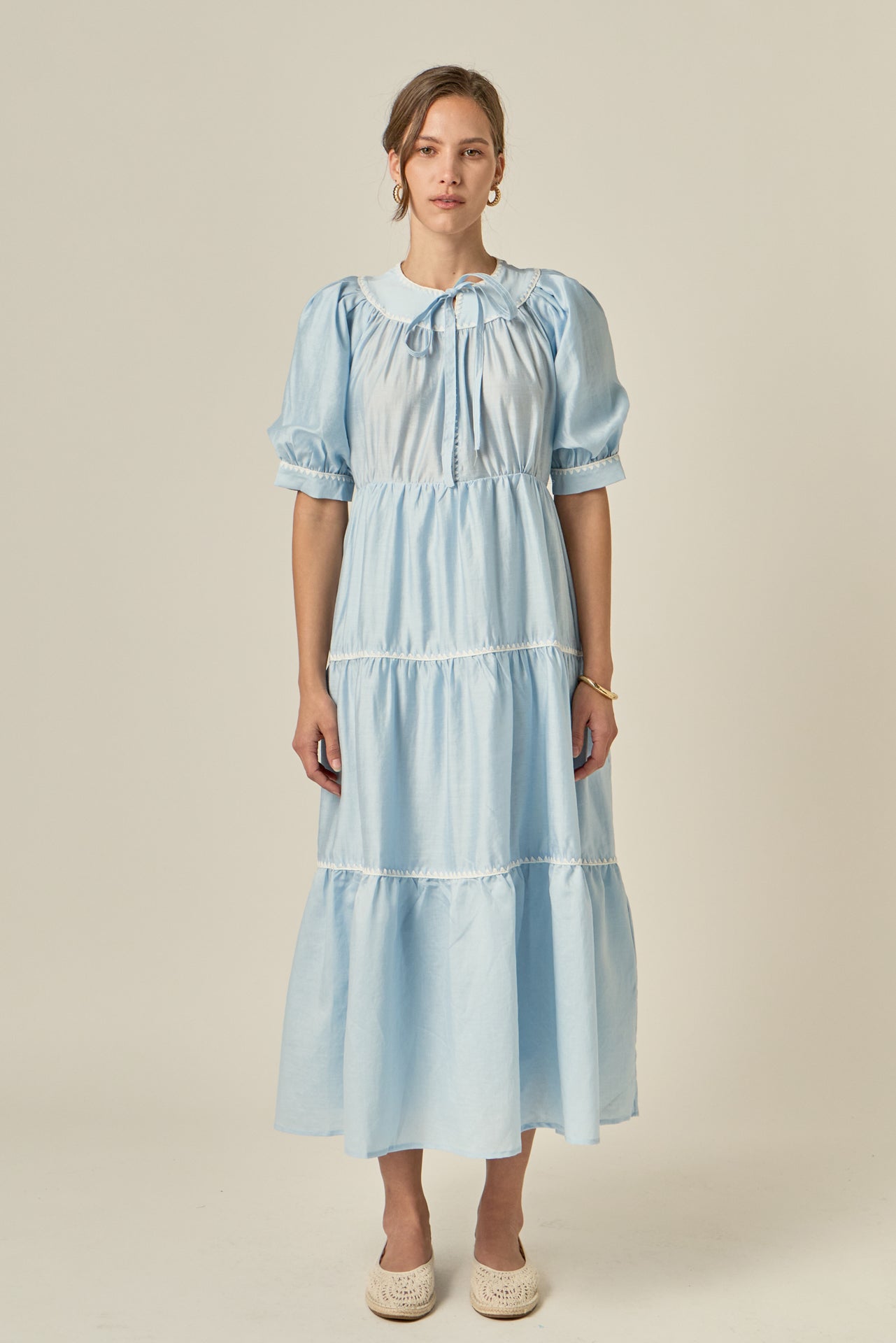 Embroidery Midi Dress