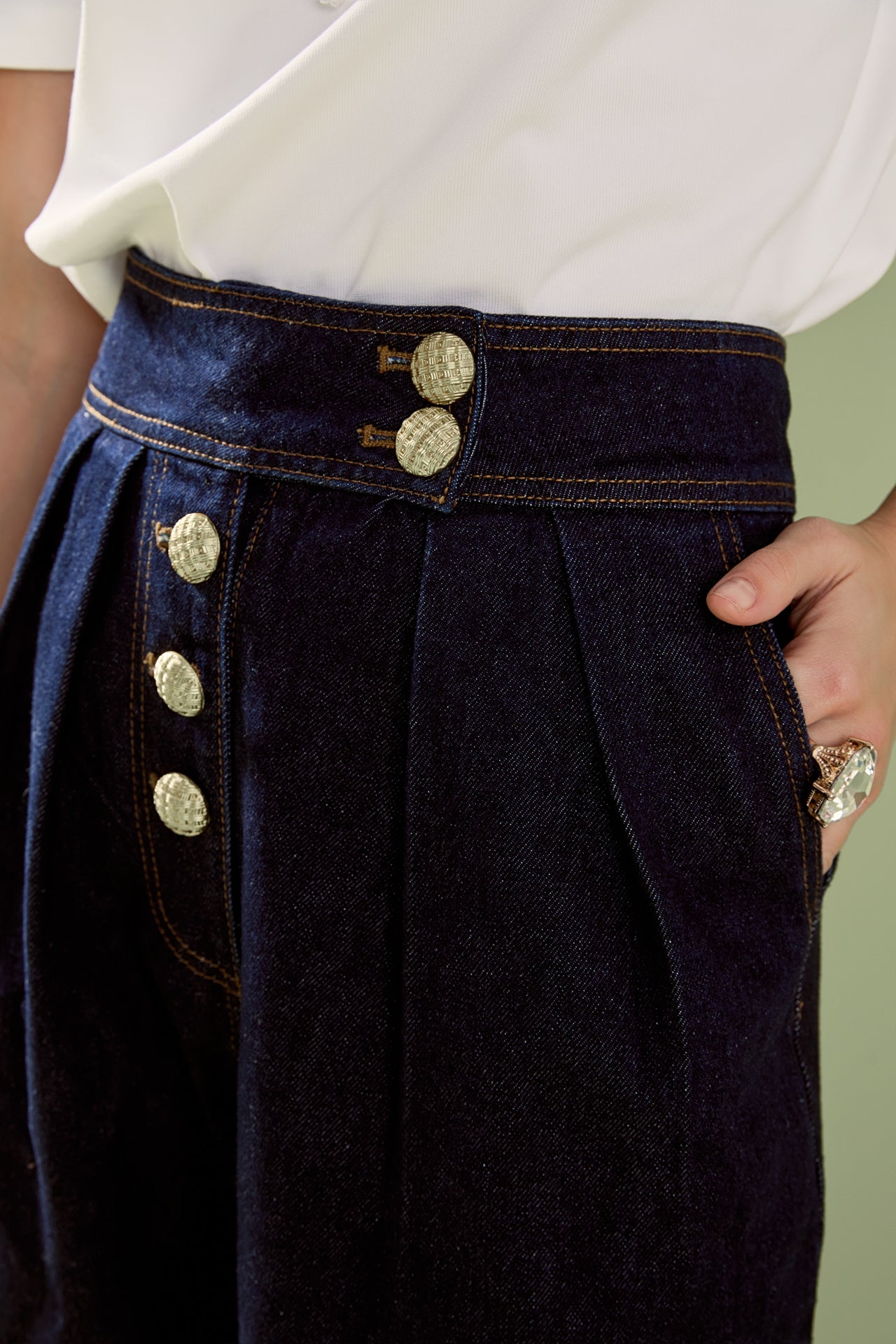 Susie Cropped Denim Trousers