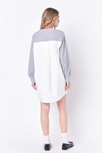 Load image into Gallery viewer, V-neck Sweatshirts Dress with Poplin
