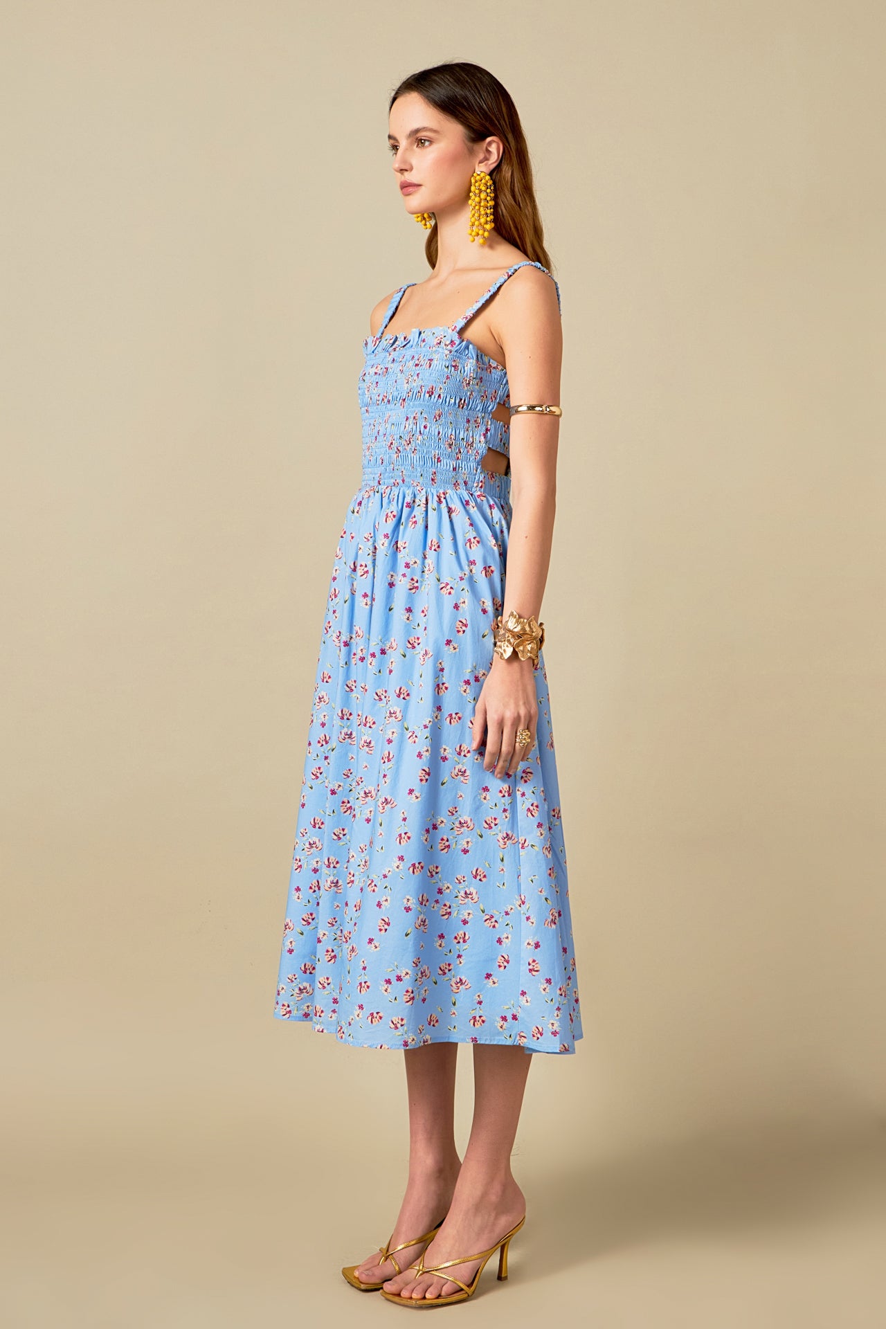 Floral Print Smocked Dress in Blue Floral Print Smocked Dress in Blue
