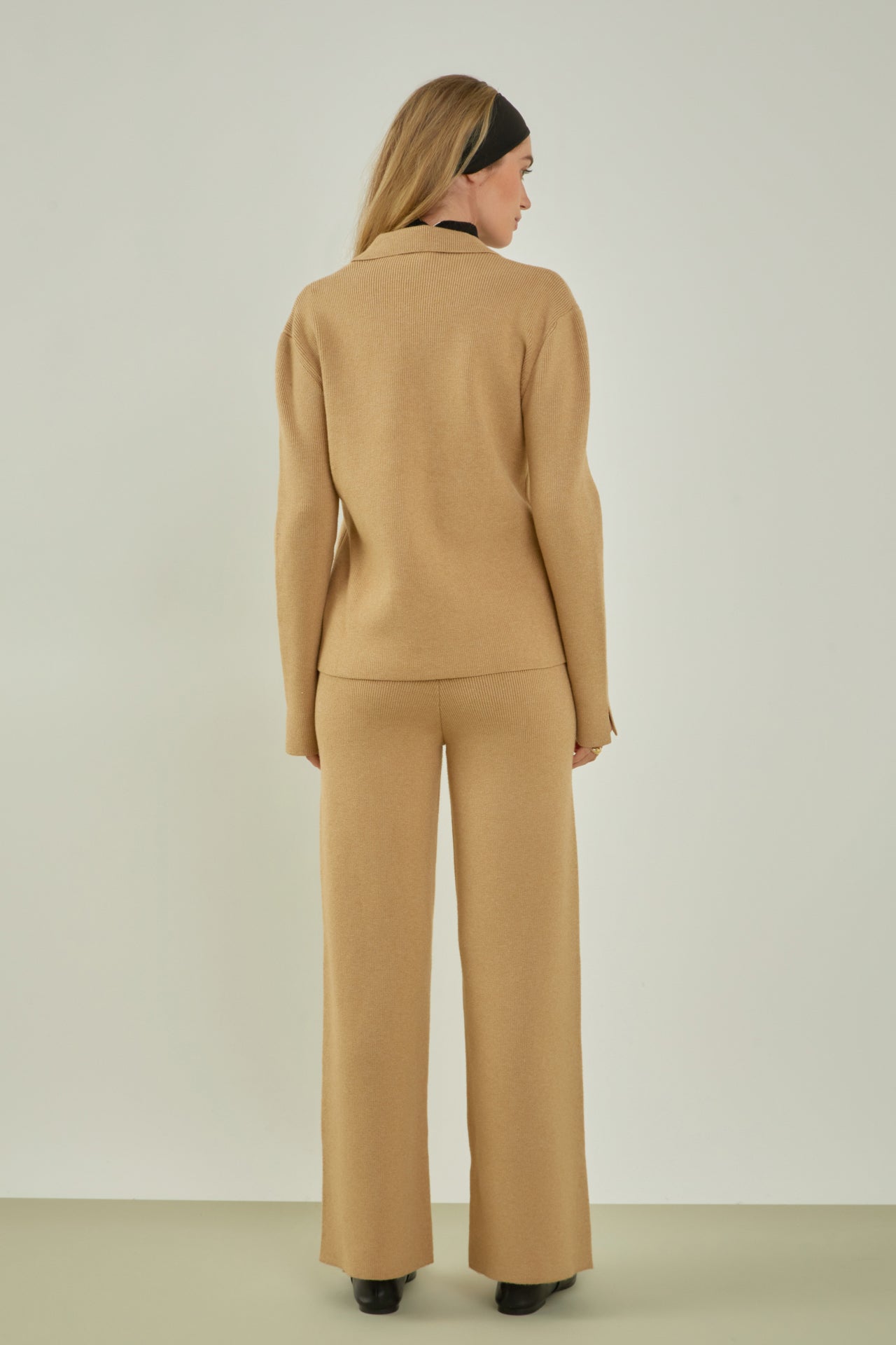 Bow Collared Knit Sweater main image 0