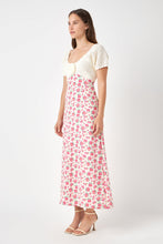 Load image into Gallery viewer, Crochet Floral Maxi Dress
