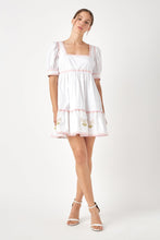 Load image into Gallery viewer, Embroidered Short Sleeve Dress
