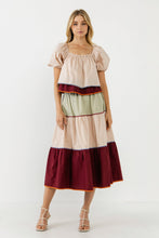 Load image into Gallery viewer, Colorblock Rickrack Trim Puff Sleeve Top
